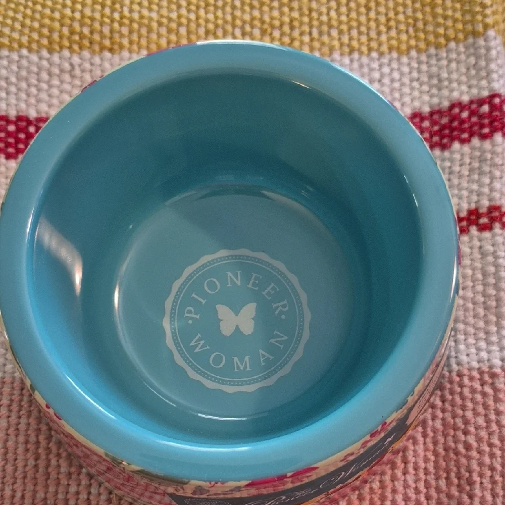The Pioneer Woman Blue Floral Pet Bowl